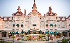 Disneyland Hotel in Paris